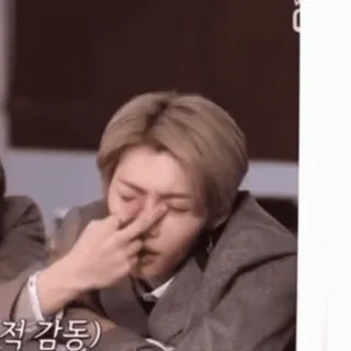 😢 190fe436 적 감동) insultante, gesto, rude, ofensivo telegram sticker