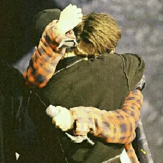 🌙 918749aa Umarmung, liebevolle Umarmung, Zuneigung, Freundschaft, Unterstützung, Liebe telegram sticker