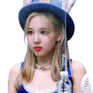 😐 600d19a6 wanita, topi, potret, lucu, mode, kecantikan telegram sticker