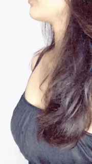 ✨ d85c7abf Frau, Mädchen, Brünette, Haare, Porträt, Selfie telegram sticker