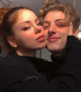 🍯 49925ddd pasangan, potret, orang, dewasa muda, romansa, hubungan whatsapp sticker