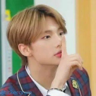 🤫 c2fa38cf คน, ผู้ชาย, ภาพเหมือน, นิ้ว, เงียบ, ความเงียบ telegram sticker