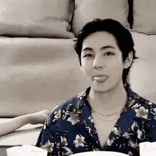 👤 5d2be525 V kpop, idol, cantor, bts, v, kim taehyung whatsapp sticker