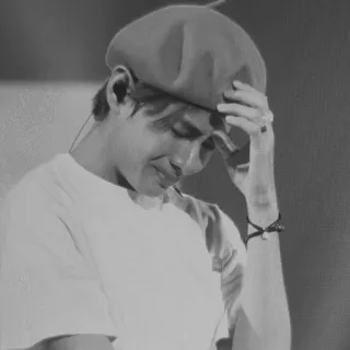 😩 b1fc780d kpop, sad, man, person, beret, artist telegram sticker