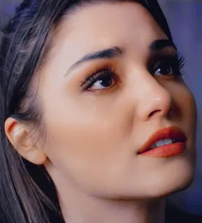 😢 01c31132 woman, portrait, face, person, beauty, makeup telegram sticker