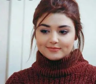 😏 41d8a09c woman, portrait, redhead, fashion, style, beauty, girl, model telegram sticker