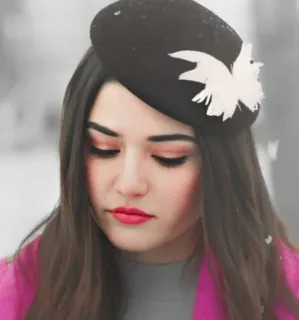 😐 77ef9648 portrait, woman, hat, brunette, fashion, style telegram sticker