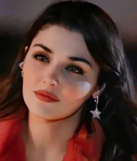 🙂 c5b718f4 woman, portrait, person, face, beauty, glamour telegram sticker