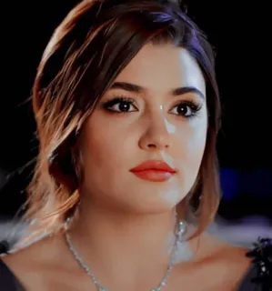 🧐 e0ef69f8 woman, portrait, face, beauty, necklace, makeup, person, female telegram sticker