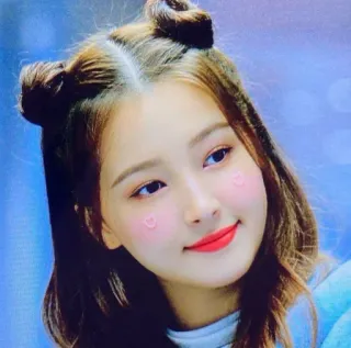 🧚‍♀ 458abf65 여자, 사람, 얼굴, 소녀, 하트, kpop telegram sticker