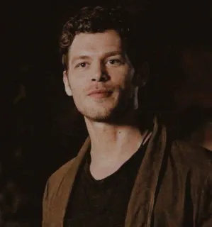 🙄 85c4ac38 Klaus Mikaelson The Originals 뱀파이어, 하이브리드, 클라우스, 미카엘슨, 드라마, The Originals whatsapp sticker