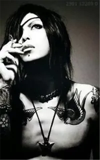 🚬 92685dd8 Roken, Ooglap, Tatoeage, Portret, Man, Monochroom telegram sticker