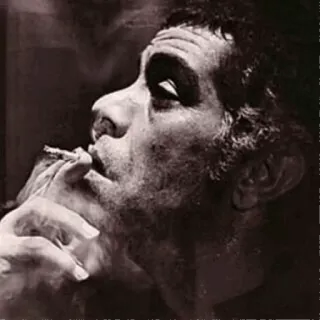 🚬 f8e3aefb roken, man, portret, sigaret, tabak telegram sticker