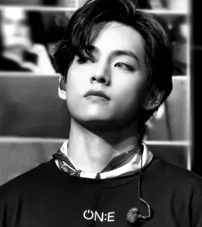 😏 d3ec3f60 ONE:E kpop, เพลง, วงดนตรี, ไอดอล, bts, บันเทิง telegram sticker