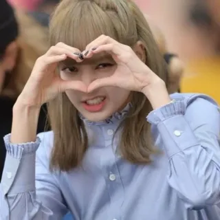 💜 27899956 người, tay trái tim, phụ nữ, chân dung, dễ thương, nụ cười telegram sticker