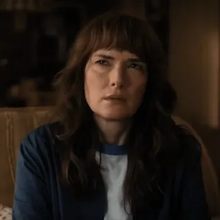 🤨 5fa56368 wanita, potret, Winona Ryder, aktris telegram sticker