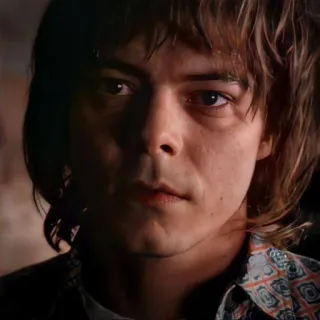 😐 0691f129 Jonathan Byers Stranger Things Jonathan Byers, Stranger Things, Charlie Heaton, actor, television, portrait, face telegram sticker