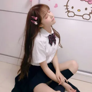 🦋 747d2f88 femme, fille, uniforme, hello kitty, kawaii, japonais, nœud telegram sticker