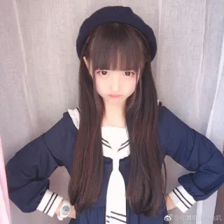 🥕 e0fb1992 @沈以诚的小助理 femme, fille, mignon, béret, nattes, robe marin telegram sticker