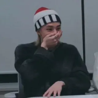 🤭 c77ad0d8 telegram sticker