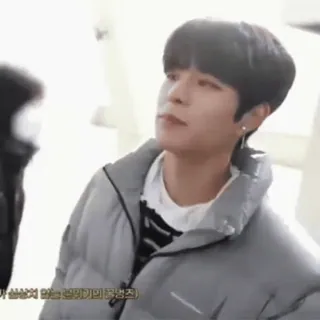 💋 e47a8e5f 솔직히 없는 뇌피셜의 공장중 사람, 한국인, 남성, 아시아인 whatsapp sticker