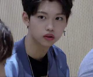 ♨️ cd306898 persoon, portret, tiener, koreaans telegram sticker