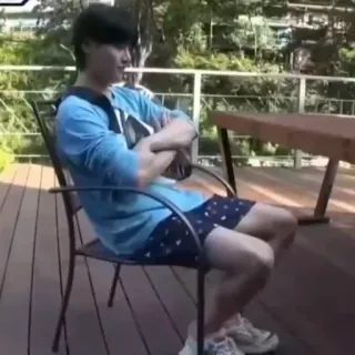 😶 cde545cb telegram sticker