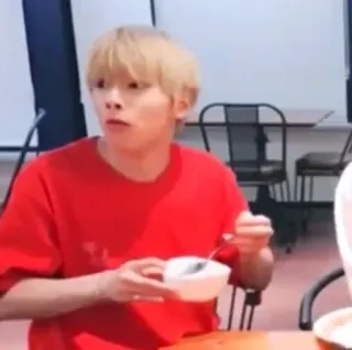 😳 28e51159 telegram sticker