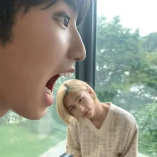 😵 767b7e35 telegram sticker