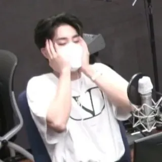 😱 ea09c5c1 telegram sticker