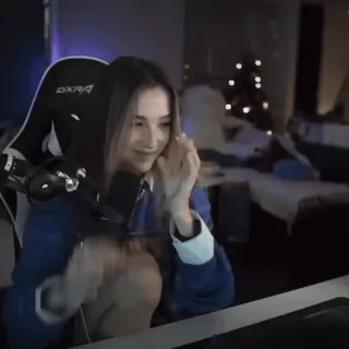 💒 e8a067b1 telegram sticker