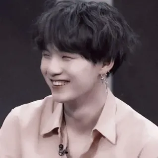 🧁 f17ee6f5 คน, ยิ้ม, kpop, ผู้ชาย, ภาพเหมือน telegram sticker