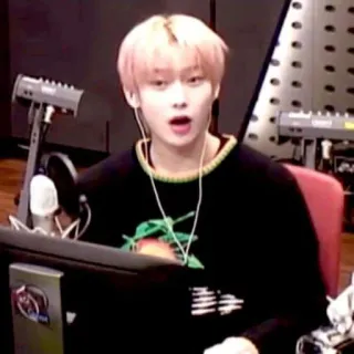 😦 5ced2eba telegram sticker