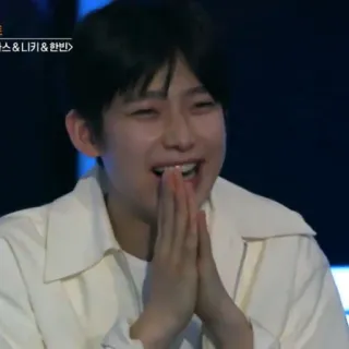 😆 5c600f65 telegram sticker