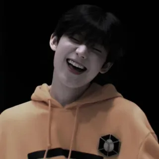 🍍 4932277e smiling, person, teen, casual, portrait, happy telegram sticker