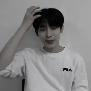 🍍 8c82b998 FILA man, shirt, korean, fila, asian, boy telegram sticker