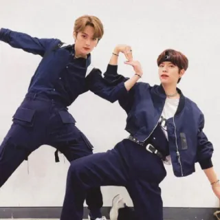 ☀️ 2b37aa50 whatsapp sticker