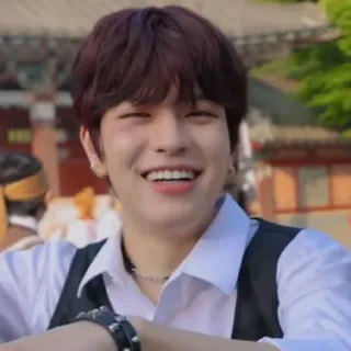 ☀️ 4f465972 portrait, sourire, personne, joyeux, K-pop, idole whatsapp sticker