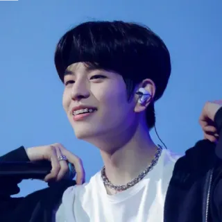 ☀️ 65372155 whatsapp sticker