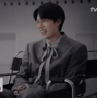 🎤 2f0a5c3d telegram sticker