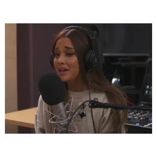 💧 6a04d628 Ariana Grande cantante, música, auriculares, micrófono, estudio telegram sticker