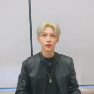 🌚 35e74978 telegram sticker