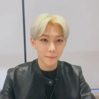 🌚 835b597a telegram sticker