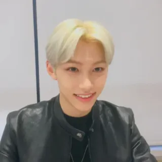 🌚 bfadac41 Felix K-pop, singer, celebrity, portrait telegram sticker