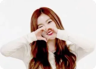 ❤ da0156c8 vrouw, hart, schattig, meisje, knipoog telegram sticker