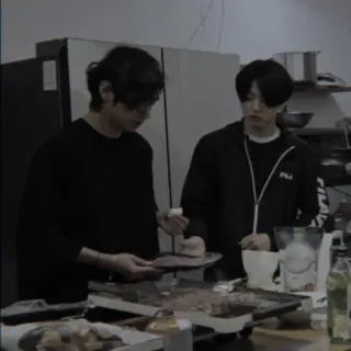 📻 7608de32 pessoas, cozinha, interior, cozinha telegram sticker