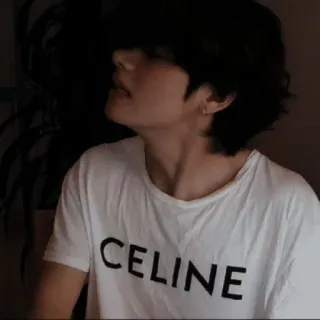 🐻 b642a5c4 CELINE 时尚, 服装, T恤, 品牌, Celine telegram sticker