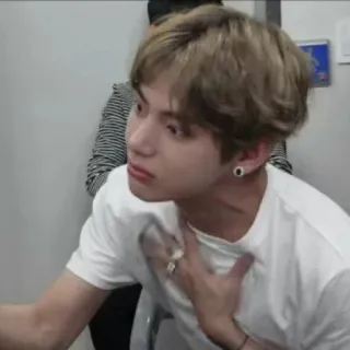 ⚔ a80ccae5 V kpop, bts, วี, คิมแทฮยอง, นักร้อง, ไอดอล telegram sticker