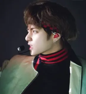 ⚔ f1dd066e V คน, คนดัง, นักร้อง, นักดนตรี, kpop telegram sticker