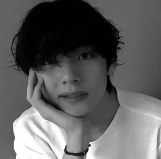 ⛓ 46999c5c V V, BTS, K-POP, 歌手, アイドル, 韓国ポップ telegram sticker